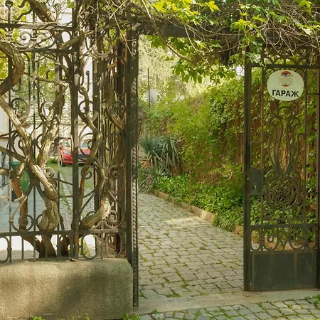 Tatyana Garden Apartment Plovdiv
